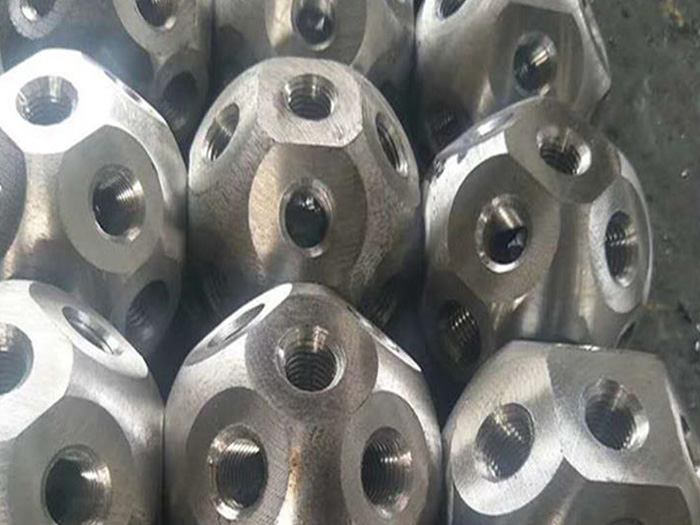 西藏螺栓球网架杆件制作